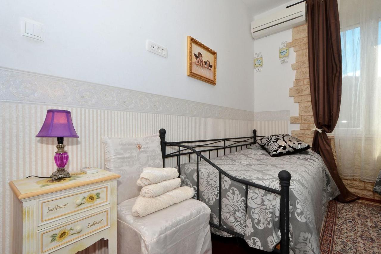 Apartment Villa Bepe Vranjic Bagian luar foto